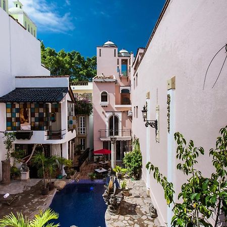 Garlands Del Rio Riverside Boutique Hotel プエルトバラータ エクステリア 写真