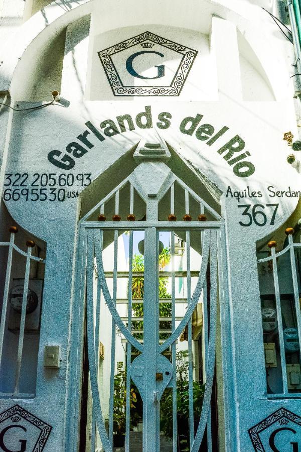 プエルトバラータ Garlands Del Rio Bed & Breakfast エクステリア 写真