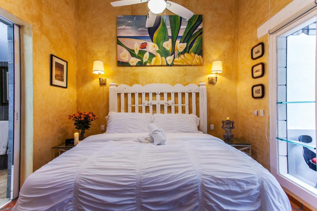 プエルトバラータ Garlands Del Rio Bed & Breakfast エクステリア 写真