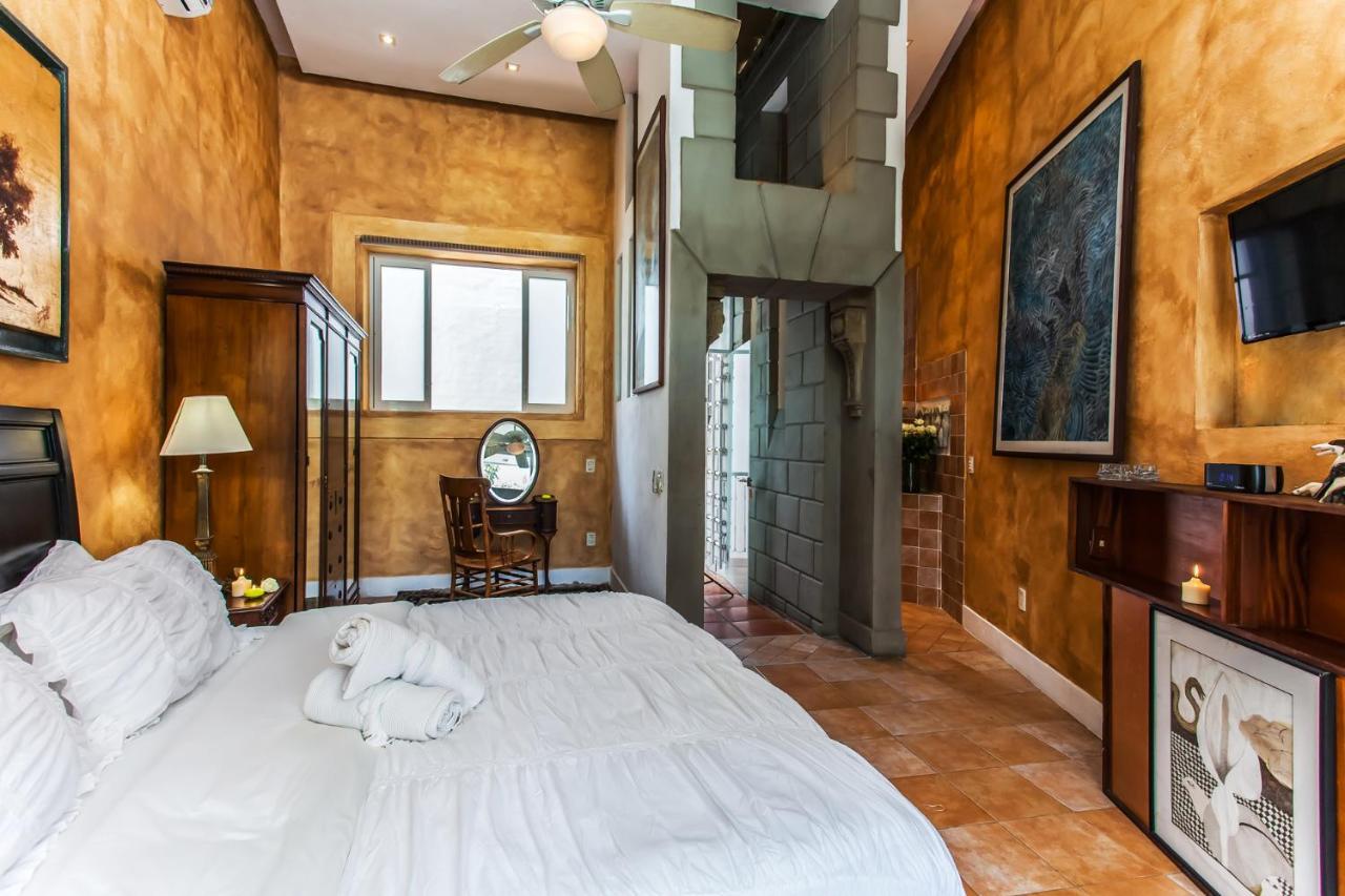 Garlands Del Rio Riverside Boutique Hotel プエルトバラータ エクステリア 写真