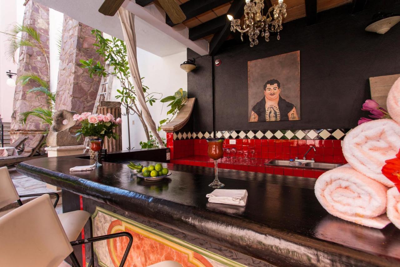Garlands Del Rio Riverside Boutique Hotel プエルトバラータ エクステリア 写真