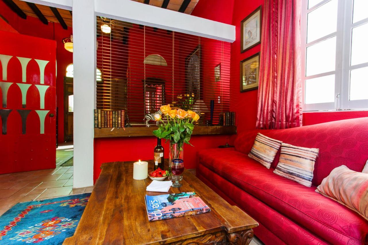 Garlands Del Rio Riverside Boutique Hotel プエルトバラータ エクステリア 写真